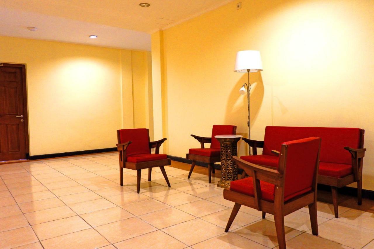Hotel Intansari Denpasar Exterior foto